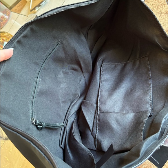 Botkier New York Bond Black Nylon Tote Bag NWT - Picture 2 of 7